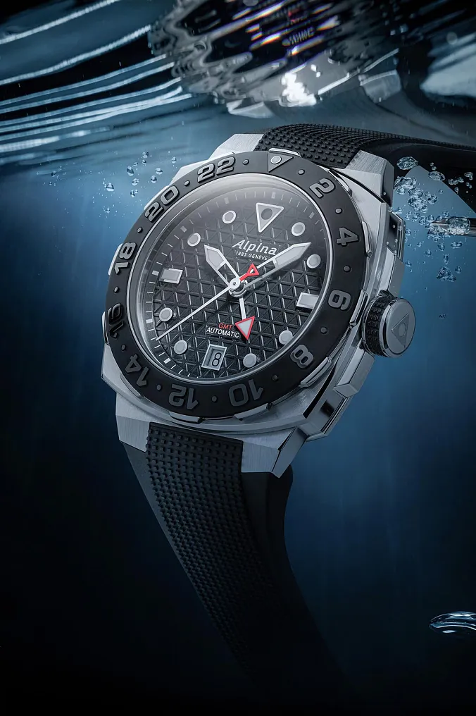 Diver Extreme Automatic GMT Watch AL-560B3VE6 | Alpina Watches US Diver Extreme Automatic GMT Watch AL-560B3VE6 | Alpina Watches US